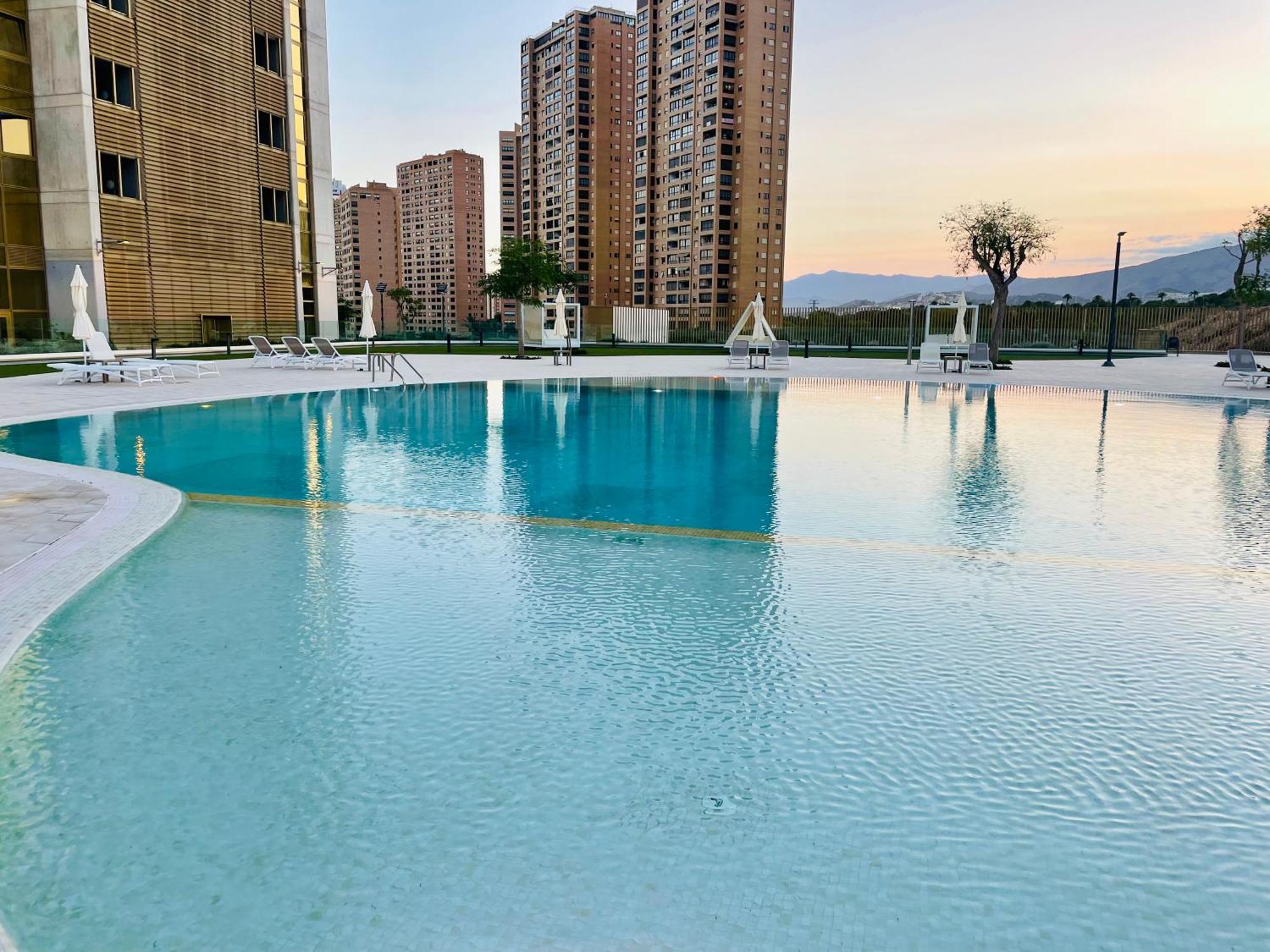 Intempo Sky: Surcando El Cielo Benidorm Exteriör bild